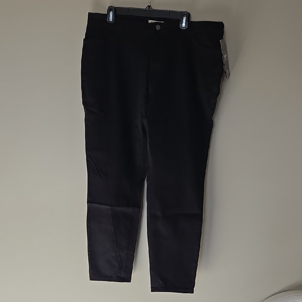 Dickies Women's Ankle Cropped Black Jeans